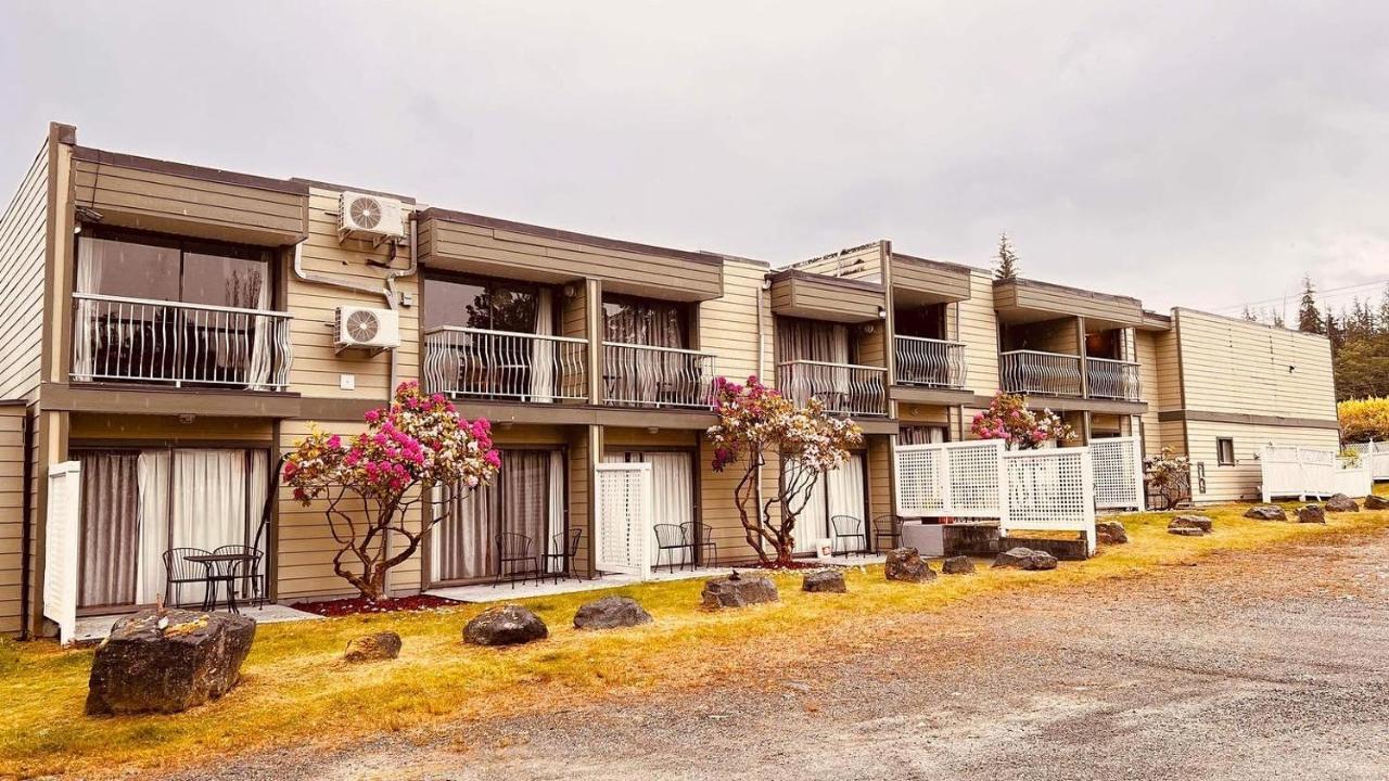 Airport Inn Порт-Харди Экстерьер фото